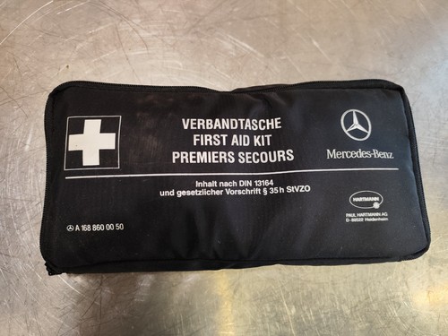 Trousse premier secour - trousse,