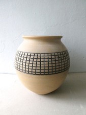 vase boule en grès, signé