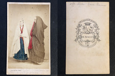 Pacault, Pau, Costumes des Pyrénées, Femmes des Eaux-Bonnes, circa 1870 CDV vint
