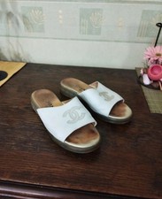 Sandales été blanches cuir