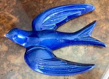 Hirondelle en terre cuite