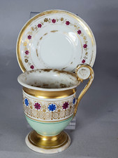 Grande tasse 1er Empire porcelaine Vieux Paris polycrome & dorée. B705