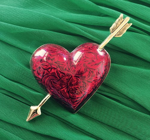 Vintage avon gold tone red - vintage,
