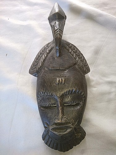 Ancien beau masque - beau,