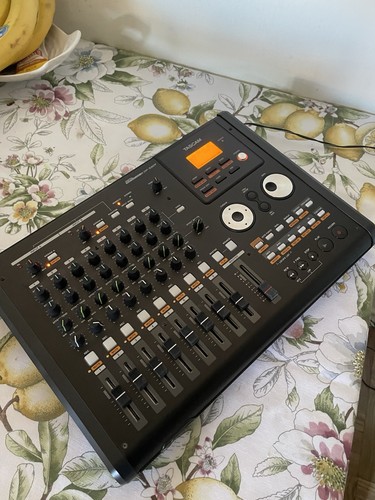 Tascam 02cf digital - digital, porta