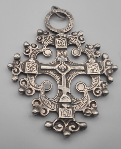 Grand pendentif croix - pendentif,