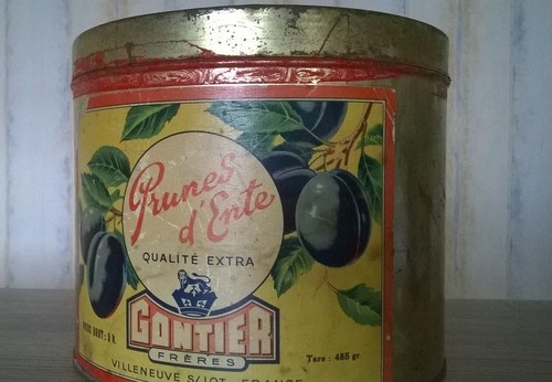 Boite métallique décorative