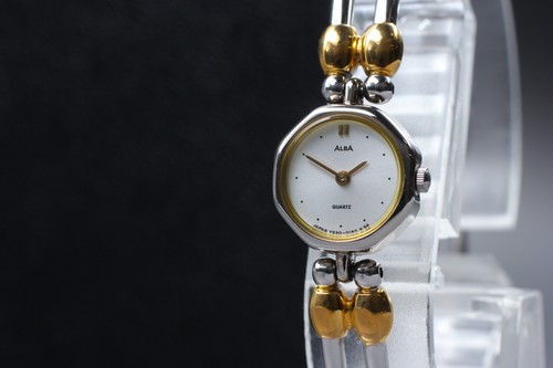 Montre femme vintage 1997 - , n