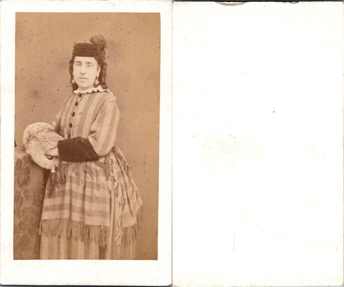 Femme robe rayée - femme, tenant