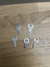 Lot De Clés De Cadenas Carnet Valise Attaché Case Diverses Tailles Et Formes