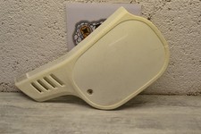 Carénage sous selle plaque