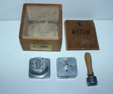 Anciens outils de cordonnier