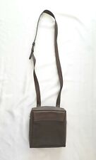 Sacoche LOUIS VUITTON Cuir Taïga/ Sac Bandoulière HOMME LOUIS VUITTON / OCCASION