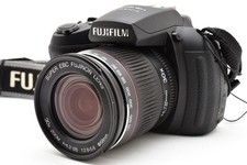 FUJIFILM FINEPIX HS20 EXR 16.0 Mp Appareil Photo Numérique [ EXC W / Capuche De