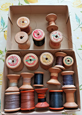 lot de 20 ancienne bobines de fils en bois