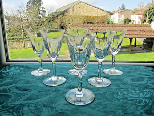 Verres vin blanc - a,