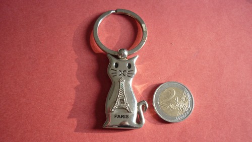 Ancien porte cle metal - , *