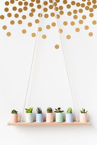 Polka dot wall - polka,