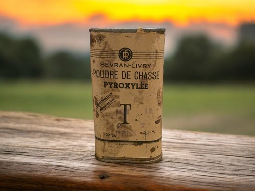 Ancienne boîte poudre - de, pour