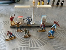 8 FIGURINES MÉCANICIEN AUTO POMPE ESSENCE GARAGE STARLUX 1/55 HO