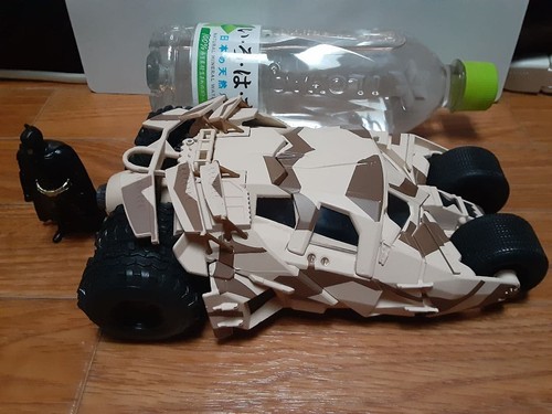 Batmobile tumbler - [1/24,