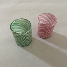 Paire de petits verres twist