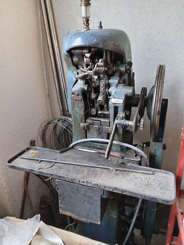 Machine petits points - machine,