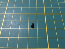 Vis BM 2x4 mm pièce détachée Renault R8 Gordini 1/8 1/8ème Eaglemoss A67