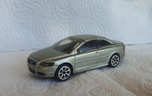 Burago volvo c70 - 1/43,