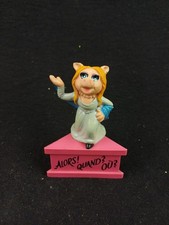 Figurine PEGGY LA COCHONNE MUPPET SHOW JIM HENSON statue liberté 1980 SCHLEICH