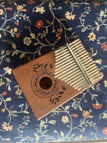 Kalimba slightly used - -,