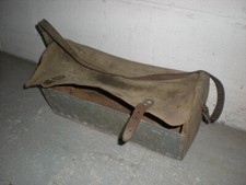 Ancien caisse à outils en bois zinc et cuir de plombier vintage déco loft