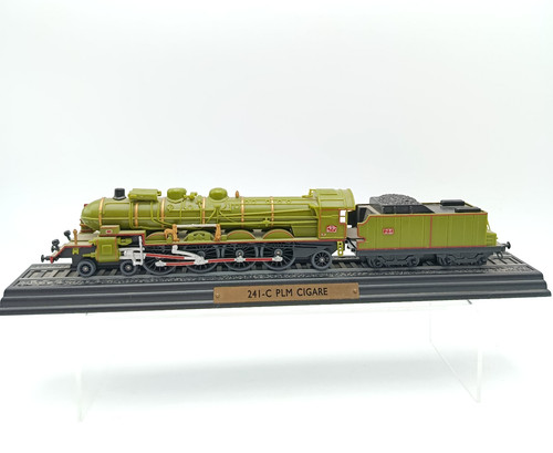 Train miniature locomotive - ho,