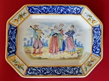 Plat octogonal ancien HB Quimper Décor musicien et danseuses signé 