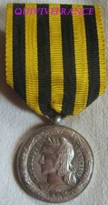 DEC8373 - MEDAILLE