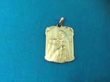 Ancienne médaille ART NOUVEAU plaqué or Signée TAIRAC communion Bijoux Pendentif