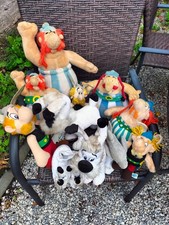 LOT DE PELUCHES ASTERIX OBELIX IDEFIX (AL345)
