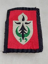 Un insigne tissu militaire " 19° DI Division d'Infanterie ".