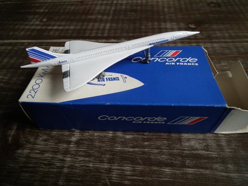 Avion miniature plastique - miniature,