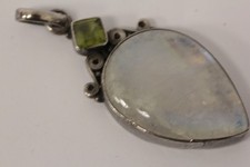 Pendentif argent Pierre de lune Péridot Bijoux (66681)
