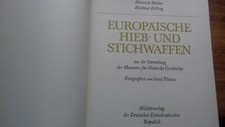 MÜLLER H.KÖLLING H. "Beau livre sur les armes blanches"(en Allemand)1981.(288R8)