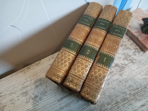 Magasin des jeunes dames - magasin,