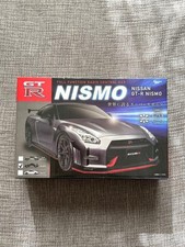 Voiture radiocommandée Nissan GT-R Nismo noire, officielle Nissan