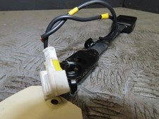 Attache ceinture avant gauche PEUGEOT 308 8975K9