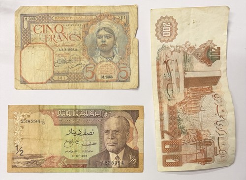 Lot billets banque algérie - banque,