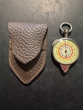 Ancien Curvimètre - Opisomètre - Mesureur de cartes dans son étui d'origine cuir