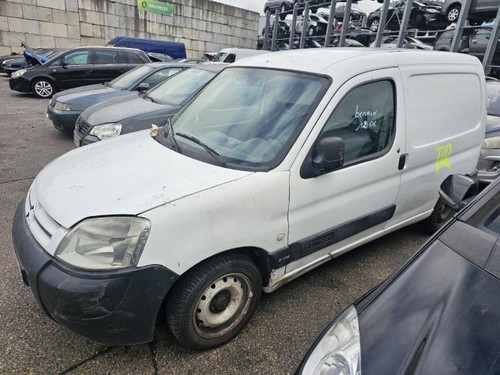 Moteur essuie glace avant