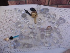 LOT DE 26 BOUCHONS DE CARAFES