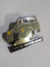 Pin's Citroën 2CV Deudeuche