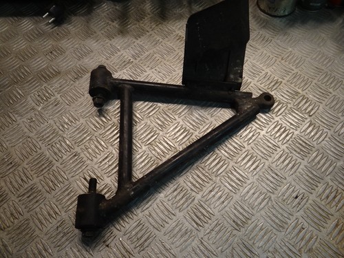 Triangle avant droit - triangle,